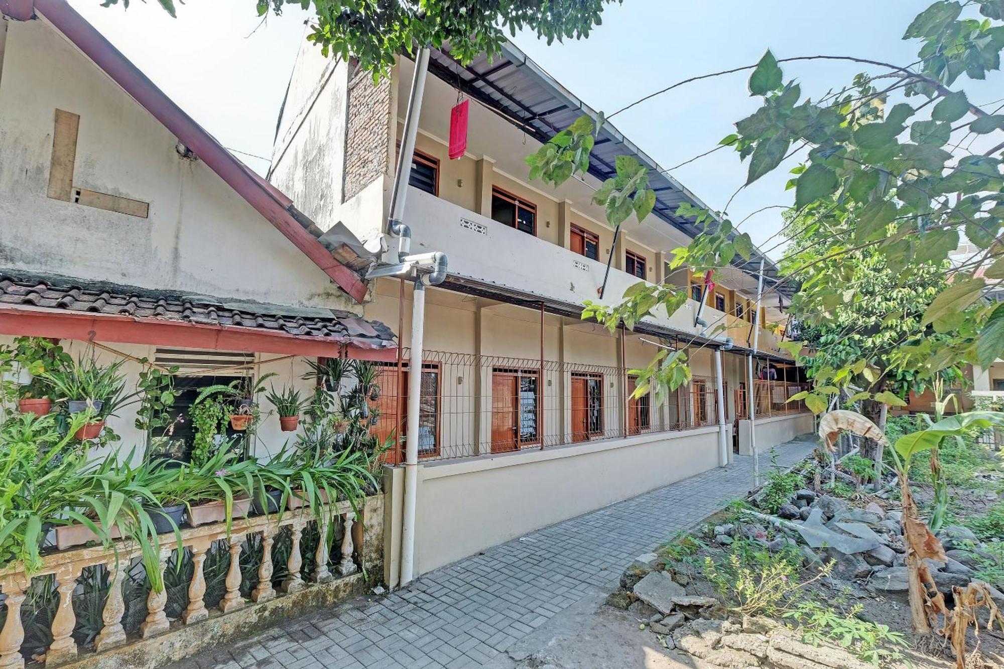 Spot On 92934 Nusantara Syariah Yogyakarta Kültér fotó